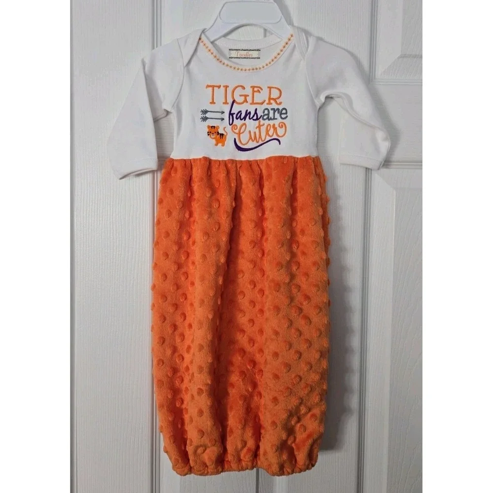 NWOT Toodles Boutique Orange and White Soft Nb Layette Gown Tiger Fans Are Cuter